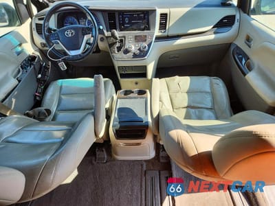 Zdjęcie 8 z 13 samochodu: 2015 TOYOTA SIENNA XLE 8-PASSENGER VIN:5TDYK3DC5FS667932 - miniatura