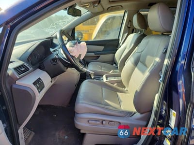 Zdjęcie 7 z 12 samochodu: 2016 HONDA ODYSSEY EXL VIN:5FNRL5H60GB110692 - miniatura