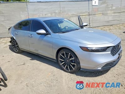 Czwarte zdjęcie samochodu z boku: 2024 HONDA ACCORD TOURING HYBRID VIN:1HGCY2F82RA087388 - miniatura