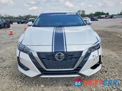 Piąte zdjęcie samochodu w środku: 2023 NISSAN SENTRA SV VIN:3N1AB8CV2PY308326 - miniatura