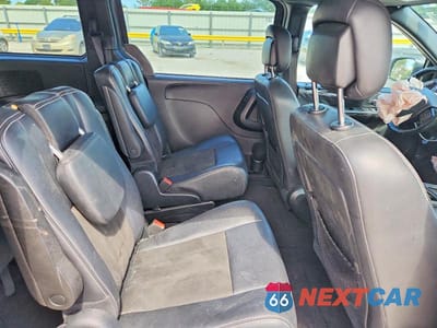 Zdjęcie 10 z 12 samochodu: 2019 DODGE GRAND CARAVAN SXT VIN:2C4RDGCG9KR553090 - miniatura