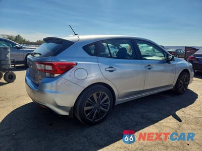 Trzecie zdjęcie samochodu z tyłu: 2019 SUBARU IMPREZA VIN:4S3GTAA61K3742598 - miniatura