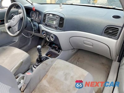 Zdjęcie 8 z 12 samochodu: 2007 HYUNDAI ACCENT GS VIN:KMHCM36C77U044418 - miniatura