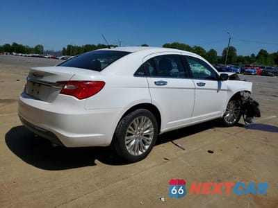 Trzecie zdjęcie samochodu z tyłu: 2012 CHRYSLER 200 LIMITED VIN:1C3CCBCG1CN203287 - miniatura