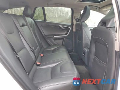 Zdjęcie 10 z 13 samochodu: 2018 VOLVO V60 CROSS COUNTRY PREMIER VIN:YV440MWKXJ2044298 - miniatura