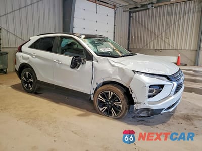 Czwarte zdjęcie samochodu z boku: 2024 MITSUBISHI ECLIPSE CROSS SE VIN:JA4ATWAA7RZ023042 - miniatura