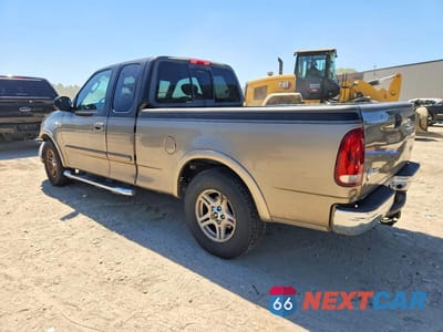 Drugie zdjęcie samochodu z przodu: 2003 FORD F-150 VIN:1FTRX17W13NB34011 - miniatura