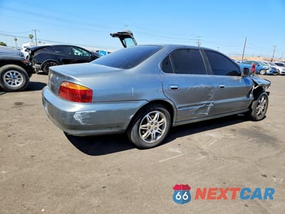 Trzecie zdjęcie samochodu z tyłu: 1999 ACURA 3.2TL VIN:19UUA5652XA030394 - miniatura