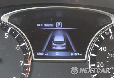Zdjęcie 8 z 10 samochodu: 2020 NISSAN PATHFINDER PLATINUM VIN:5N1DR2DM6LC578652 - miniatura