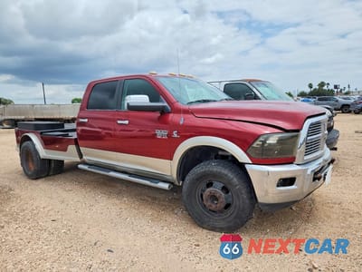 Czwarte zdjęcie samochodu z boku: 2010 DODGE RAM 3500 VIN:3D73Y4CL1AG169465 - miniatura