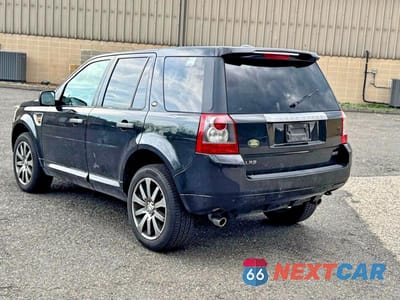 Trzecie zdjęcie samochodu z tyłu: 2008 LAND ROVER LR2 HSE VIN:SALFR24N58H091810 - miniatura