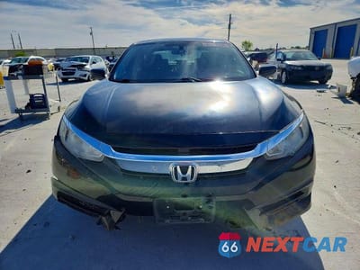Piąte zdjęcie samochodu w środku: 2017 HONDA CIVIC EX VIN:19XFC2F73HE034986 - miniatura