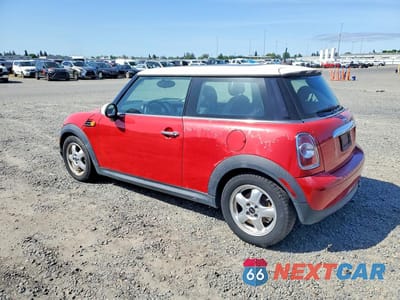 Drugie zdjęcie samochodu z przodu: 2011 MINI COOPER VIN:WMWSU3C51BT092921 - miniatura