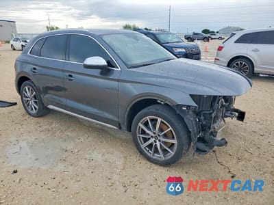 Czwarte zdjęcie samochodu z boku: 2023 AUDI SQ5 PRESTIGE VIN:WA1C4AFY4P2079752 - miniatura