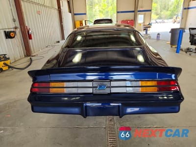 Zdjęcie 6 z 11 samochodu: 1981 CHEVROLET CAMARO VIN:1G1AP87L2BN129242 - miniatura