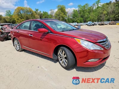 Czwarte zdjęcie samochodu z boku: 2012 HYUNDAI SONATA SE VIN:5NPEC4AC1CH428468 - miniatura