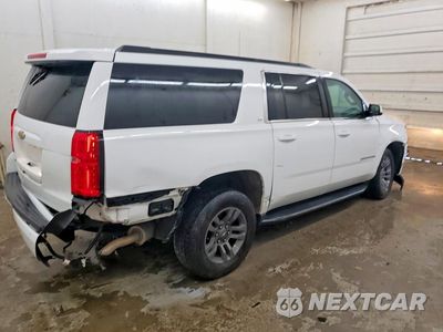 Trzecie zdjęcie samochodu z tyłu: 2018 CHEVROLET SUBURBAN K1500 LT VIN:1GNSKHKC1JR370015 - miniatura