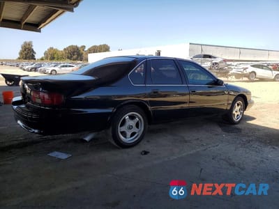 Trzecie zdjęcie samochodu z tyłu: 1995 CHEVROLET CAPRICE / IMPALA CLASSIC SS VIN:1G1BL52P4SR158467 - miniatura