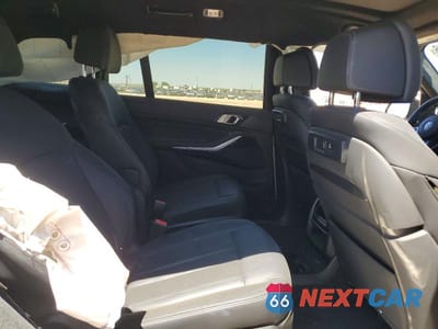 Zdjęcie 11 z 14 samochodu: 2022 BMW X7 XDRIVE40I VIN:5UXCW2C05N9N07559 - miniatura