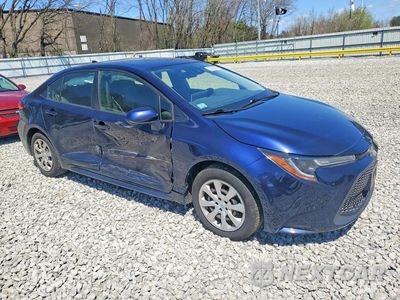 Czwarte zdjęcie samochodu z boku: 2021 TOYOTA COROLLA LE VIN:JTDEPMAE3MJ140014 - miniatura
