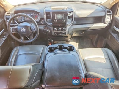 Zdjęcie 8 z 12 samochodu: 2019 RAM 2500 TRADESMAN VIN:3C6UR5HJ0KG604235 - miniatura