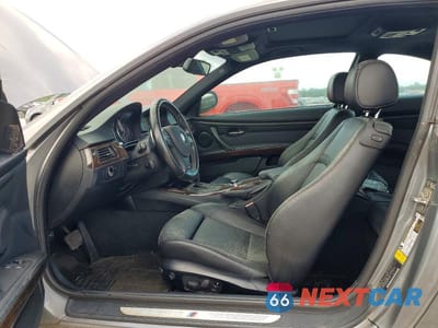 Zdjęcie 7 z 12 samochodu: 2011 BMW 335 I VIN:WBAKG7C55BE599176 - miniatura