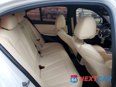 Zdjęcie 10 z 12 samochodu: 2021 BMW 330I VIN:3MW5R1J06M8C07291 - miniatura