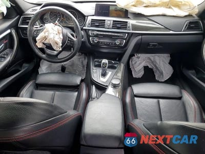 Zdjęcie 8 z 11 samochodu: 2018 BMW 330 XI VIN:WBA8D9G51JNU69905 - miniatura