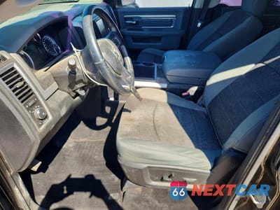 Zdjęcie 7 z 12 samochodu: 2015 RAM 1500 SLT VIN:1C6RR7LT1FS520045 - miniatura