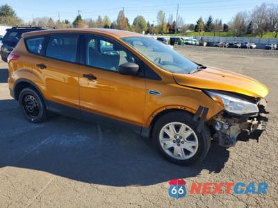 Czwarte zdjęcie samochodu z boku: 2016 FORD ESCAPE S VIN:1FMCU0F70GUA53883 - miniatura