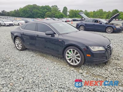 Czwarte zdjęcie samochodu z boku: 2013 AUDI A7 PREMIUM PLUS VIN:WAUYGAFC5DN082674 - miniatura