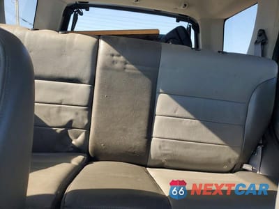 Zdjęcie 10 z 13 samochodu: 2004 FORD ESCAPE XLT VIN:1FMCU93104KA42622 - miniatura