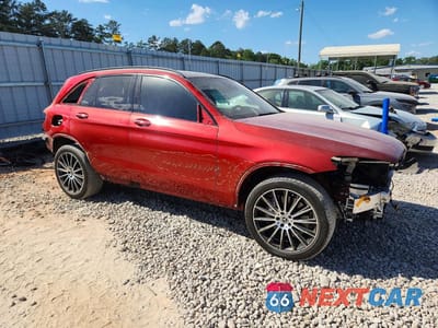 Czwarte zdjęcie samochodu z boku: 2020 MERCEDES-BENZ GLC 300 4MATIC VIN:WDC0G8EB9LF719828 - miniatura