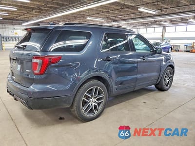 Trzecie zdjęcie samochodu z tyłu: 2017 FORD EXPLORER SPORT VIN:1FM5K8GTXHGA14999 - miniatura