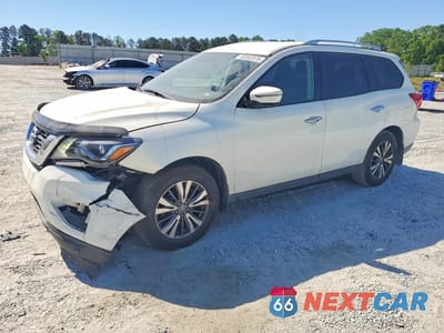 2017 NISSAN PATHFINDER S 5N1DR2MM4HC661245 - główne zdjęcie licytacji z USA - miniatura