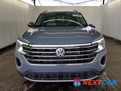 Piąte zdjęcie samochodu w środku: 2025 VOLKSWAGEN ATLAS SE VIN:1V2HR2CA5SC574375 - miniatura
