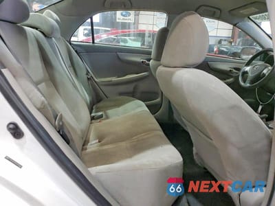 Zdjęcie 10 z 12 samochodu: 2010 TOYOTA COROLLA LE VIN:2T1BU4EE8AC404048 - miniatura