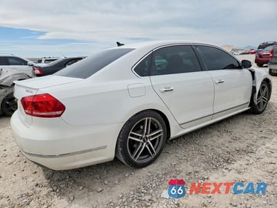 Trzecie zdjęcie samochodu z tyłu: 2013 VOLKSWAGEN PASSAT SEL VIN:1VWCN7A30DC101346 - miniatura