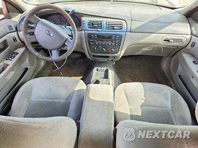 Zdjęcie 8 z 13 samochodu: 2006 FORD TAURUS SE VIN:1FAFP53U06A197276 - miniatura