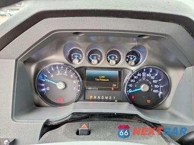 Zdjęcie 9 z 13 samochodu: 2014 FORD F250 SUPER DUTY VIN:1FTBF2B63EEB52904 - miniatura