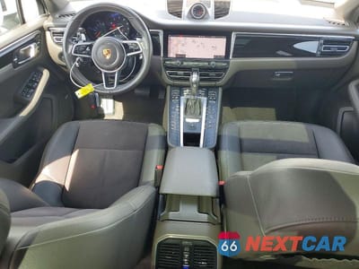 Zdjęcie 8 z 14 samochodu: 2021 PORSCHE MACAN VIN:WP1AA2A55MLB14036 - miniatura