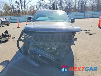 Piąte zdjęcie samochodu w środku: 2025 JEEP GRAND CHEROKEE LIMITED VIN:1C4RJHBG5SC299189 - miniatura
