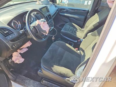 Zdjęcie 7 z 14 samochodu: 2016 DODGE GRAND CARAVAN SE VIN:2C4RDGBG9GR137470 - miniatura