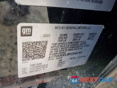 Zdjęcie 12 z 12 samochodu: 2023 GMC SIERRA K1500 AT4 VIN:1GTUUEEL9PZ246783 - miniatura
