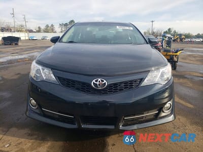 Piąte zdjęcie samochodu w środku: 2013 TOYOTA CAMRY SE VIN:4T1BF1FK5DU218211 - miniatura