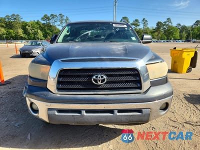 Piąte zdjęcie samochodu w środku: 2008 TOYOTA TUNDRA SR5 VIN:5TFEV54138X058470 - miniatura