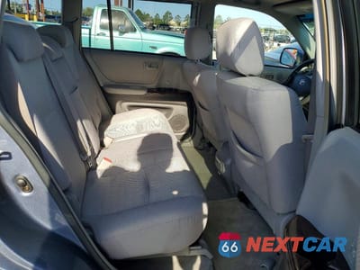 Zdjęcie 11 z 13 samochodu: 2004 TOYOTA HIGHLANDER BASE VIN:JTEGD21A840089386 - miniatura