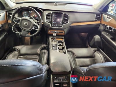 Zdjęcie 8 z 13 samochodu: 2016 VOLVO XC90 T6 VIN:YV4A22PL4G1082181 - miniatura