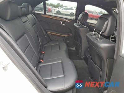 Zdjęcie 10 z 12 samochodu: 2011 MERCEDES-BENZ E 350 VIN:WDDHF5GB6BA414392 - miniatura