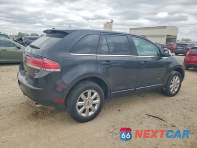 Trzecie zdjęcie samochodu z tyłu: 2007 LINCOLN MKX VIN:2LMDU88C37BJ22007 - miniatura